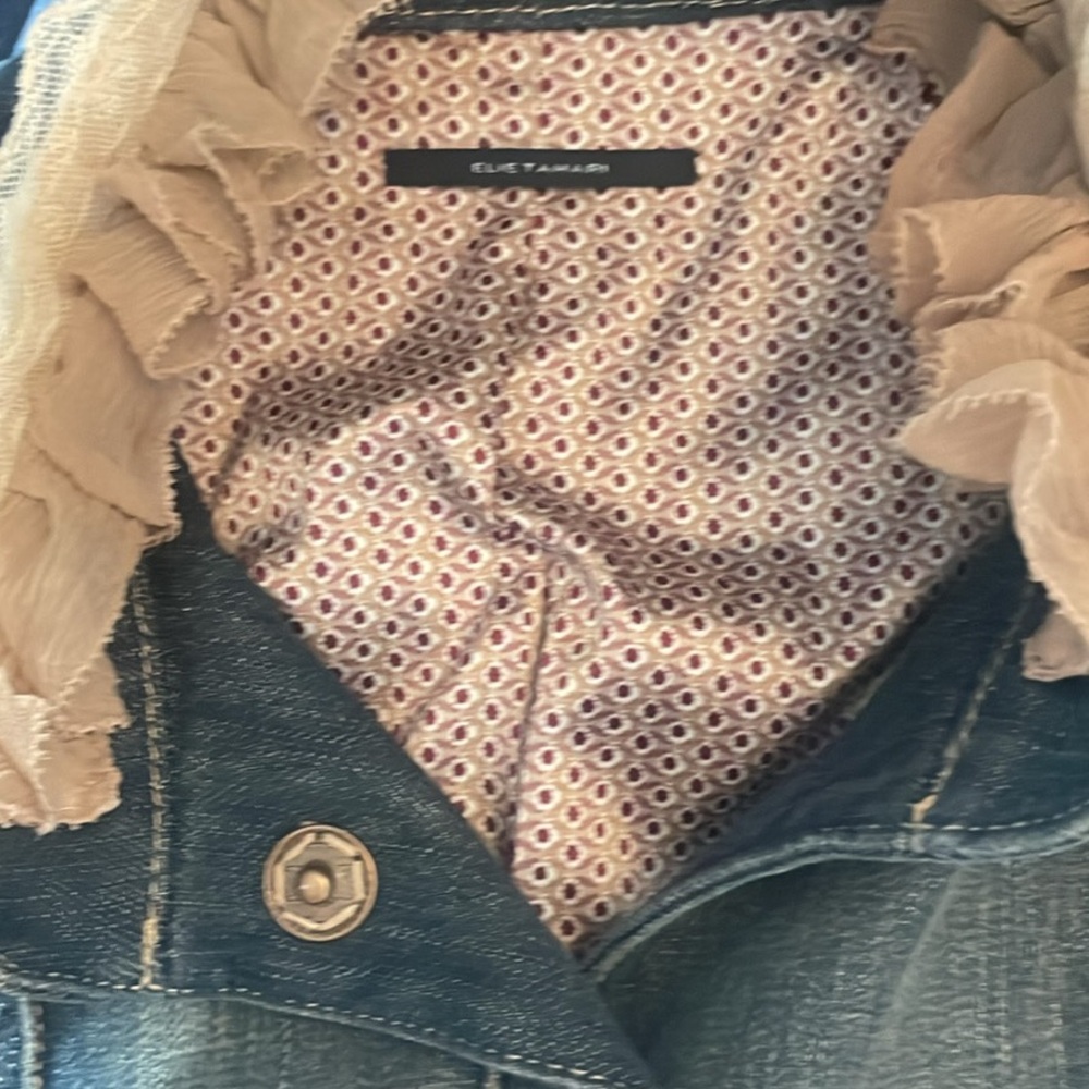 Elie Tahari Distressed  Denim Jacket w Lace Ruffled Collar M - Picture 8 of 9